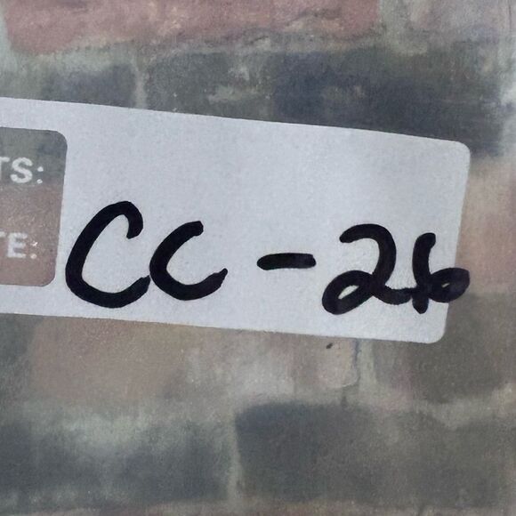 5 for $25🔥Old Navy Everywear Yellow Floral Graphic T-Shirt XL - Picture 5 of 5